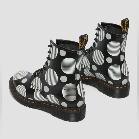 NIB Women’s Size 7 Dr. Martens 1460 Polka Dot Smooth Leather 8-Eye Lace Up Boots - Picture 4 of 15